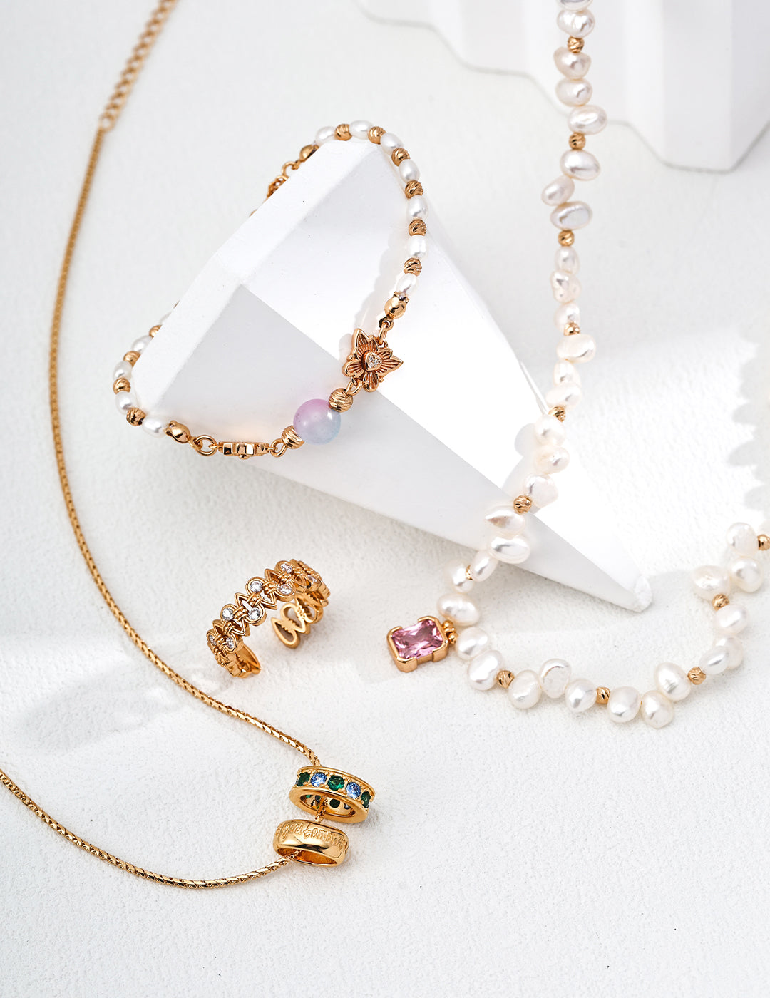 S925 Silver Natural Freshwater Pearl Necklace with Vintage Gold Accents