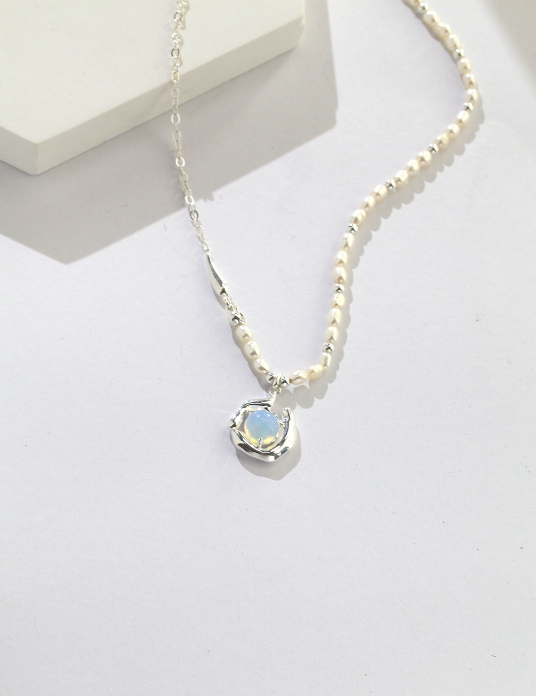 Luxury S925 Silver Opal Pearl Necklace
