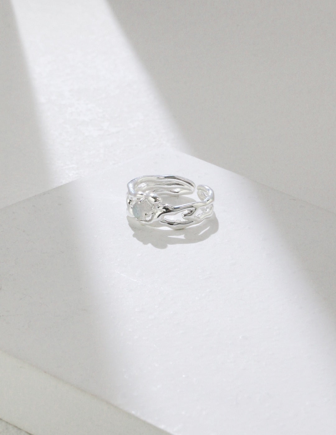 Fluid Design Gray Moonstone Ring