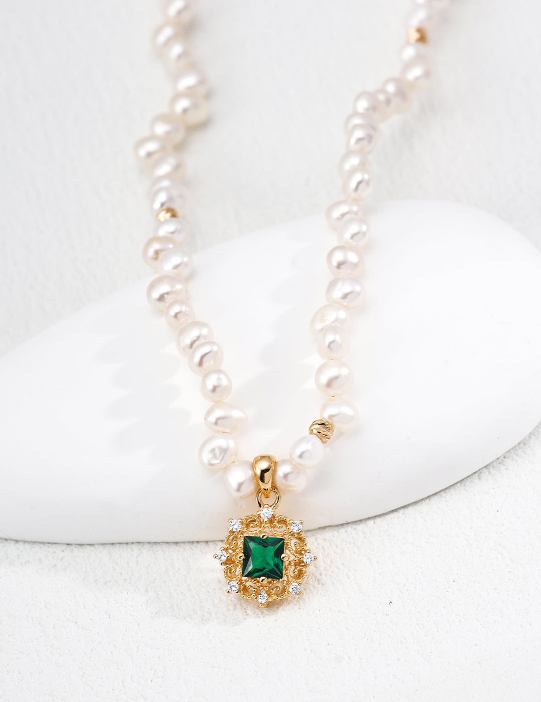 【Vintage Jewelry Set】925 Sterling Silver Gold-Plated Necklace & Bracelet with Green Gem Pendant | Elegant Gift