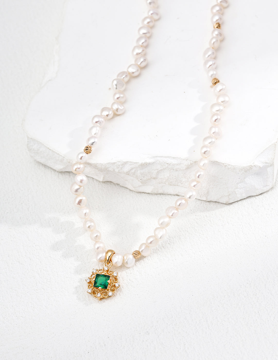 【Vintage Jewelry Set】925 Sterling Silver Gold-Plated Necklace & Bracelet with Green Gem Pendant | Elegant Gift