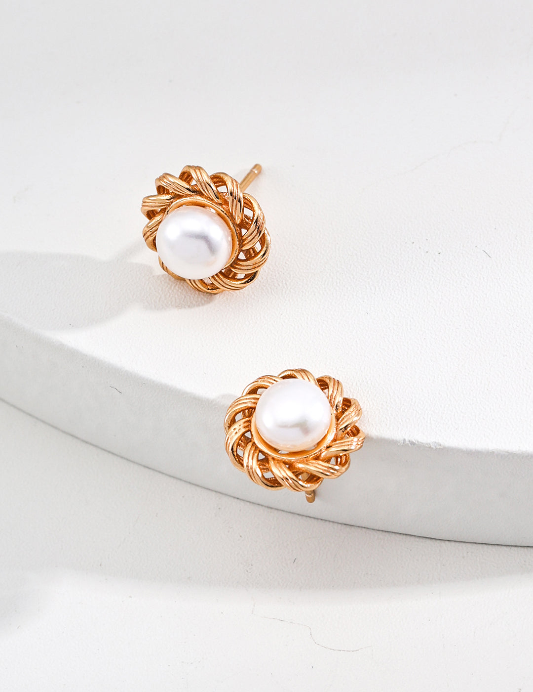 Vintage Gold S925 Sterling Silver Pearl Stud Earrings